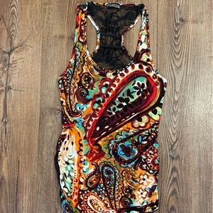 Paisley tank